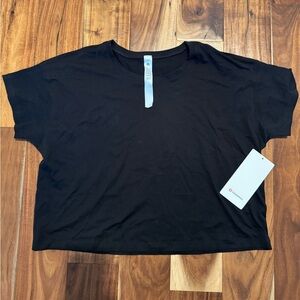 lululemon athletica Black Short Sleeve Tee